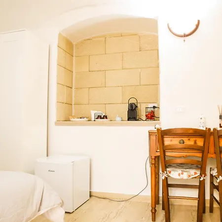 Canthouse Guest house 3*