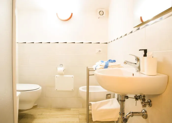 Canthouse Konukevi 3*